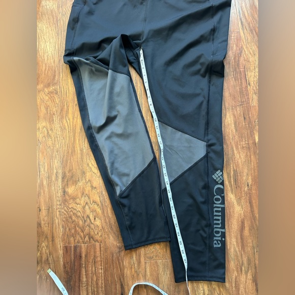 Columbia Black and Gray Track Pants - Picture 7 of 7